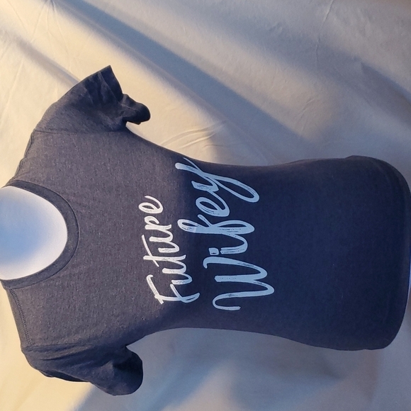 Bella Future Wifey Tee SZ MD - Picture 1 of 7